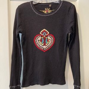 Twisted Heart Thermal Long Sleeve T w/ Embroidered Design (Sz L) VINTAGE